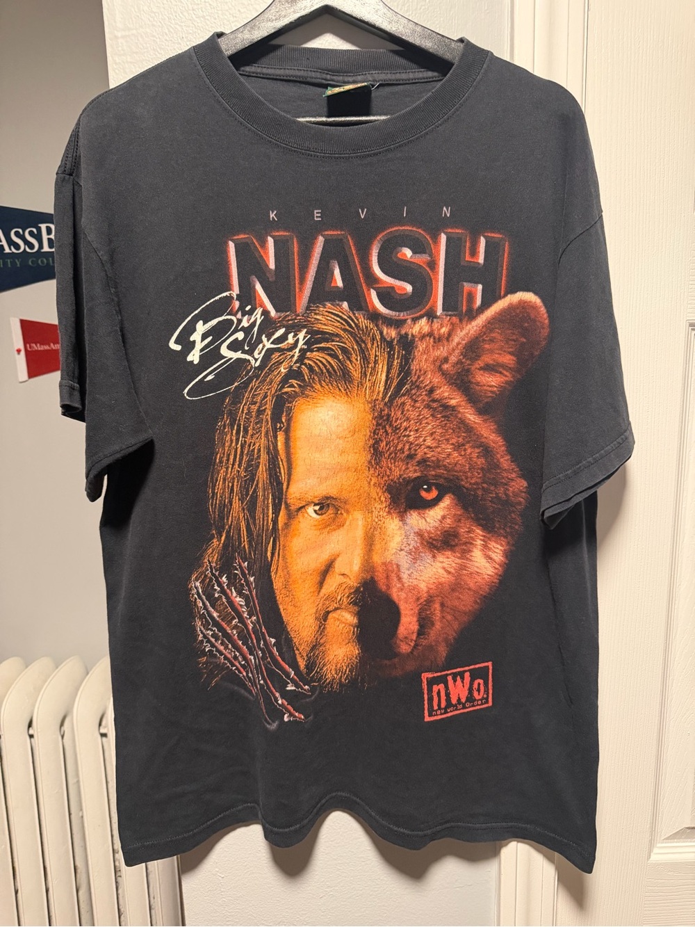 Vintage WCW 1998 NWO Big Sexy Kevin Nash Wolf “2 Face" Shirt Size Men’s XL